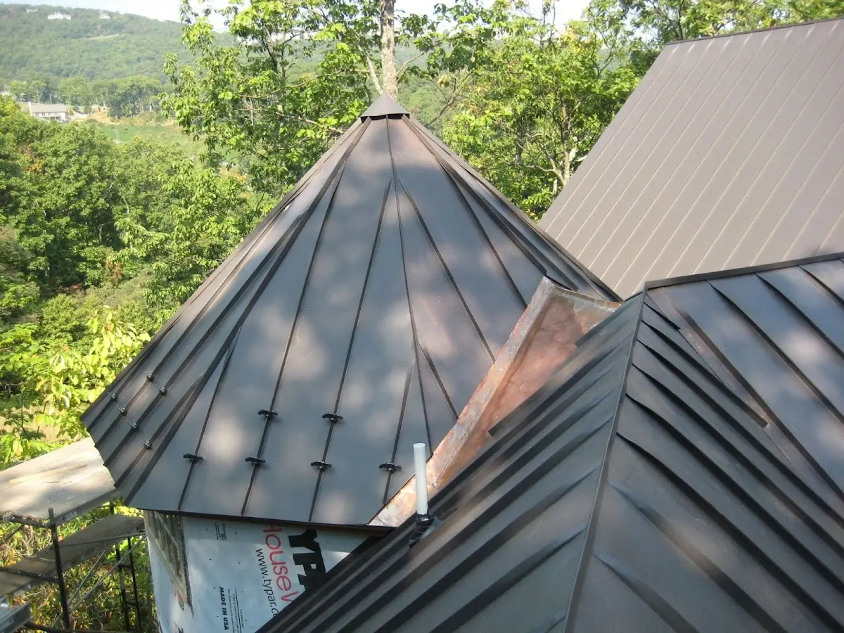 Professional Roof Tarp Installation by Craftsman Roofing in Southeast Manchester